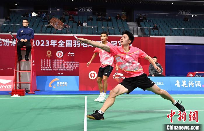 成都站全国羽毛球团体冠军赛第一阶段顺利收官