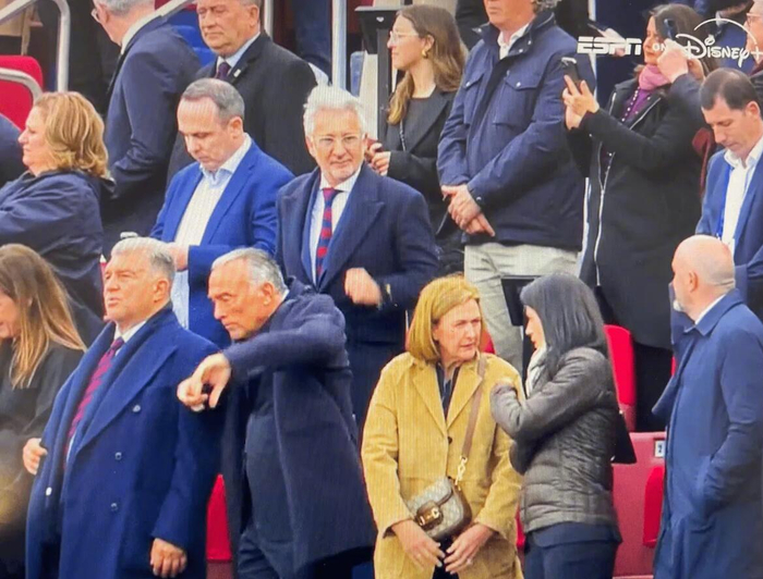 皇马女足欧冠14决赛遭巴萨双杀 创女足国家德比