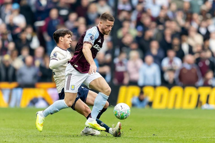 维拉主场完胜西汉姆联积分紧追曼联冲击欧冠资