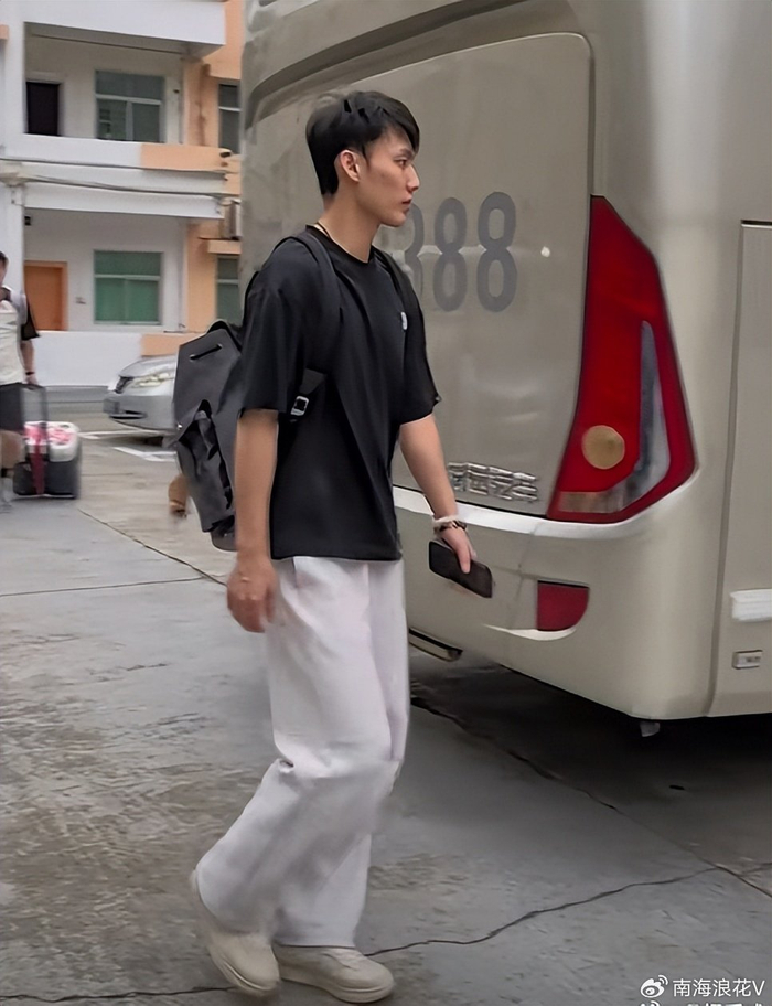 广东宏远客场迎战收官战 外援阵容调整引关注